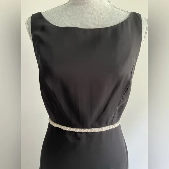 Jordan Classic Black Floor Length Dress Size 6